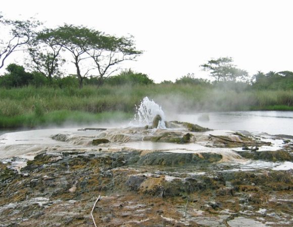 Nyamyumba Hot Springs in Rubavu